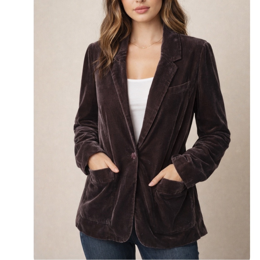 Kyla Seo Velvet Blazer Jacket